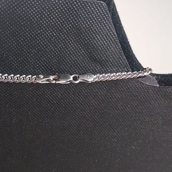 Vintage Carved Amber Sterling Silver Pendant and Chain Cottagecore - Picture 5 of 12